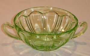 Green Handled Colonial Knife and Fork Cream Soup Bowl